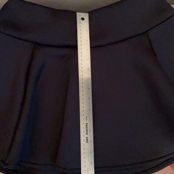 Under Armour scuba skirt - Picture 9 of 9